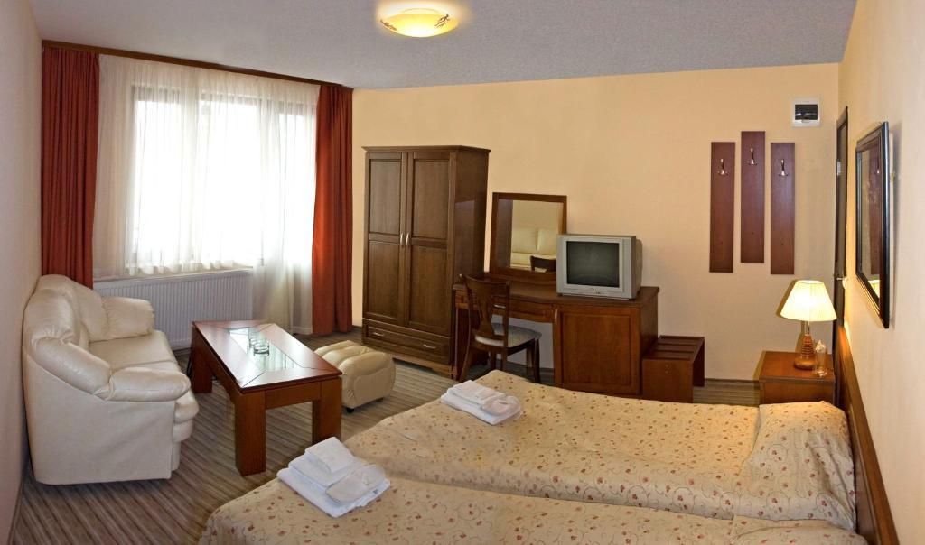 Family Hotel Zora Razlog Pokoj fotografie
