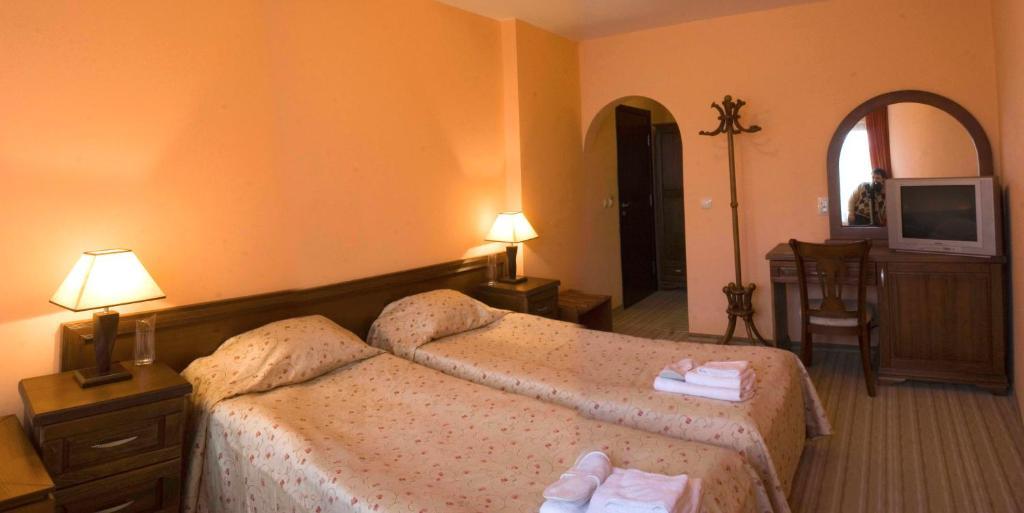 Family Hotel Zora Razlog Pokoj fotografie